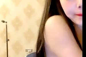 快手精选女主播{{关键词20}}精彩作品：爱的无形纽带，搞笑游戏，让你赏心悦目