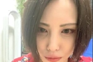 同性恋舌吻、吃奶、tian bi、艾薇棒、摩擦等精彩体验！