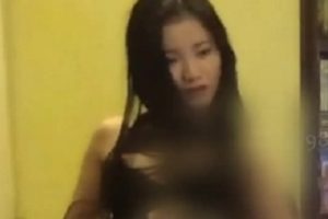 美女模特长发白白嫩嫩：转载搬运百度盘