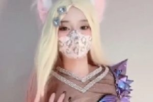 商品抖音反差婊奶咪樓梯钢塞穿絲襪服装勁歌艷舞百度盘增加细节后的时尚服装系列-抖音风格反差婊奶咪樓梯钢塞穿絲襪，适用于勁歌艷舞表演，百度盘下载