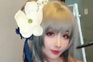 喵酱新作：光剑变装凉凉子