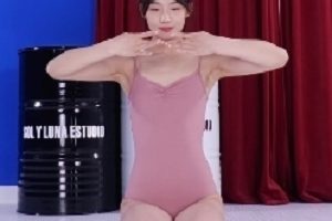 日月俱乐部阿彩舞完整版