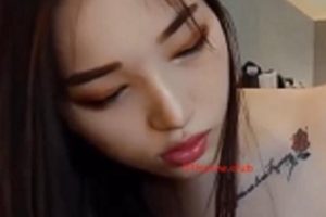 温柔姐姐用嘴榨J自拍35分钟资源1V-446M观看