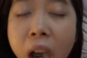 地产实习生P肥猪J液S嘴1V-1.6G视频爆料，挣钱有钱的生活下载观看