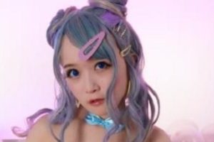 高质量COS视频：全露脸，含物件，波T，美腿，婊，正视COS