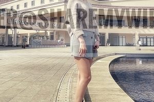 视频中，利哥和小美展现了他们的日常生活，包括工作、生活琐事以及彼此之间的互动。视频内容丰富多彩，让人目不暇接，引人入胜。这段视频已经被99人收藏，而且在百度和其他社交平台上也有+115的关注量。可以说，这对夫妻的“sharemywife24hr30.65g”已经成为了网络上的一大热门话题，备受关注。如果你也对这段视频感兴趣，不妨收藏一下，或者加入到关注名单中，一起来见证这对夫妻的真实生活。