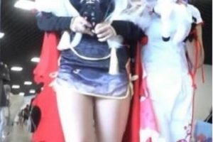 帅气小伙摄影师参加樱之舞漫展