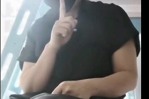 改变命运的母亲：贵族辅导儿子写作业