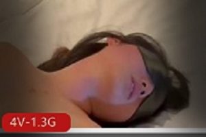 肌肉女神A：4V-1.3G定制作品，蜜桃臀眼神迷人