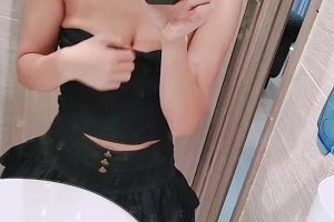 深圳老黑银四人游5P371v773g：独特魅力引发网友热议