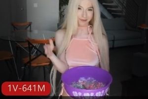 抖音甜美奶油泡芙KenzieReeves最新合集1V641M，作者自拍