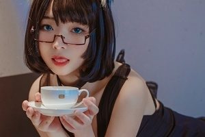 童颜大罩杯CoserYuuhui玉汇特级护理视频合集39套49g珍藏版