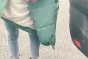 搭讪视频百度互动贵州话高中妹最新合集850MB，山上摘野菜