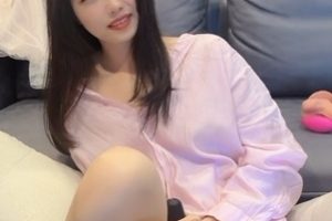 玩铁佳作~百度盘清纯学生妹kekexixi最新合集1V1020M，恋爱校花道具放飞自我