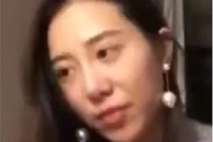 素人自拍平台漂亮妹妹最新合集1V0.5G，素人自拍合集