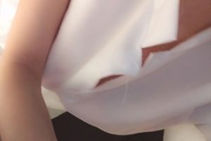 视频平台妖姬娜美最新合集1V13M，完具少女原名视频