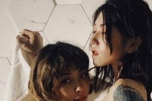 某推浮力姬霸气黑丝合集16部9.2G