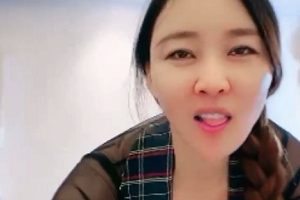 百度兔酱119v浴室湿透合集242G细腰某处新增61V百度/115双发某段浴室汗湿刘海抠瓷砖手指发颤喘息黏糊糊湿漉漉