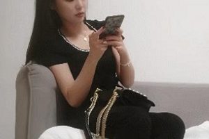 推特鸭总探花黑丝妹第3部4.91G超清復刻