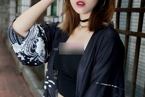 推特梦丝女神足系列福利88部121G蜜桃汁