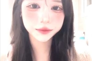 XX站soeun私拍大合集80部15.3G流口水